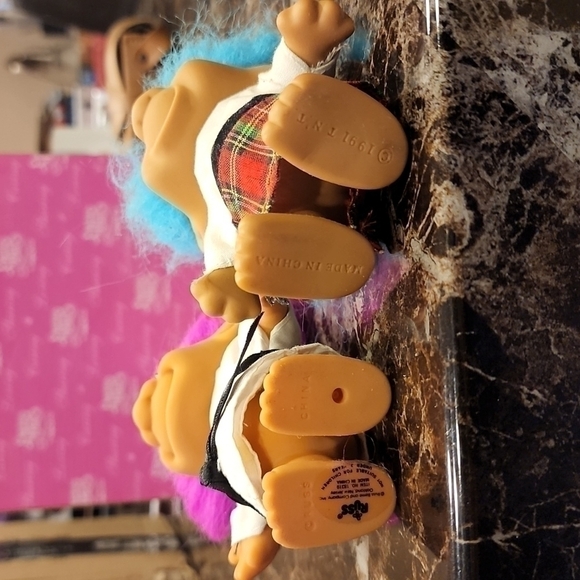 2 vintage Karaye and Scottland Troll dolls - Picture 5 of 6